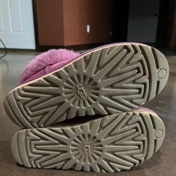 Ugg Boots Ladies Magenta size 7 - Picture 7 of 8